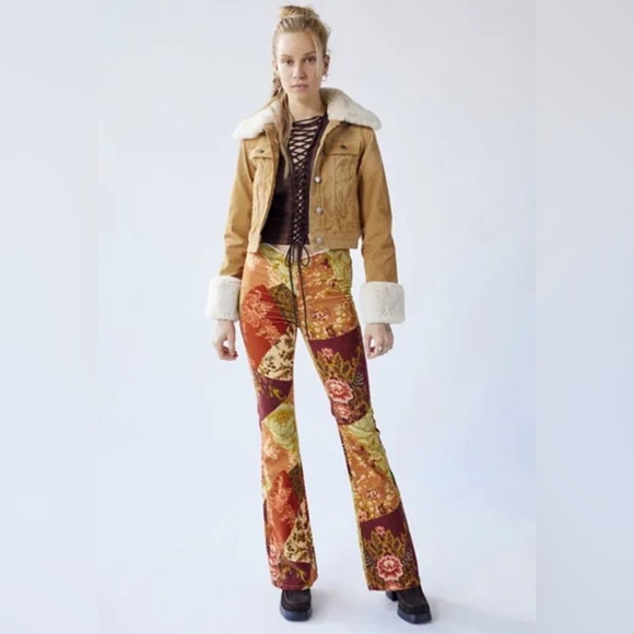 Urban Outfitters | Y2K Inspired Velvet Flared Pant Sz 28 - Picture 3 of 4